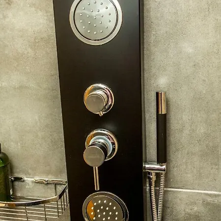Railway Station Studio Apartment Thessaloniki